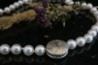 Galerie- Schmuck