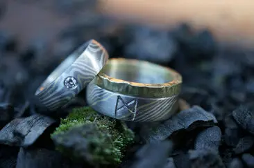 Archivbilder derGoldschmied