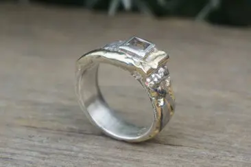 Archivbilder derGoldschmied