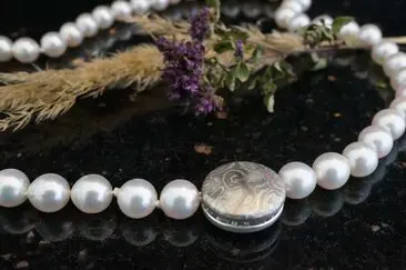 Archivbilder derGoldschmied