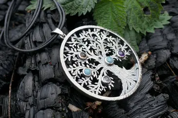 Archivbilder derGoldschmied