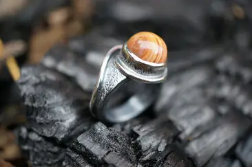 Archivbilder derGoldschmied