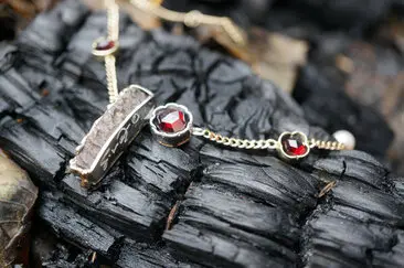 Archivbilder derGoldschmied