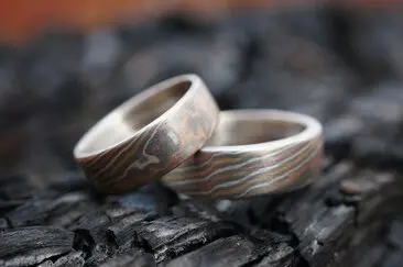 Archivbilder derGoldschmied